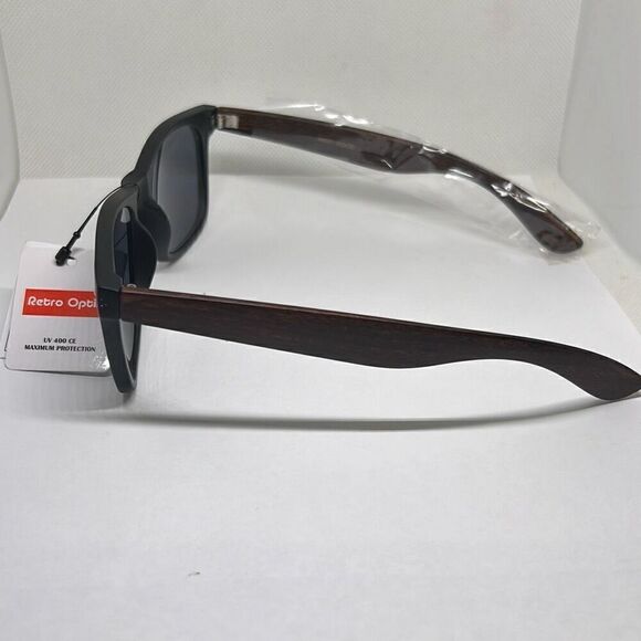 Classic Unisex Wood Print Sunglasses - Picture 2 of 3